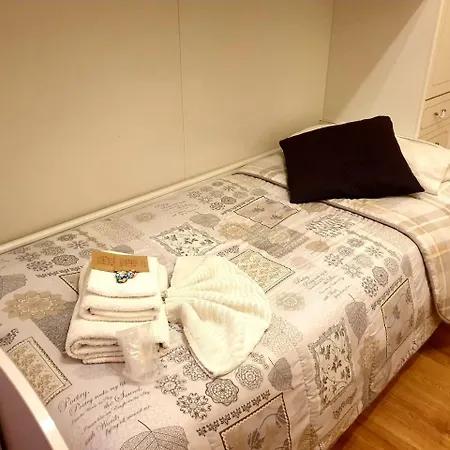 Zara Nocleg ze śniadaniem