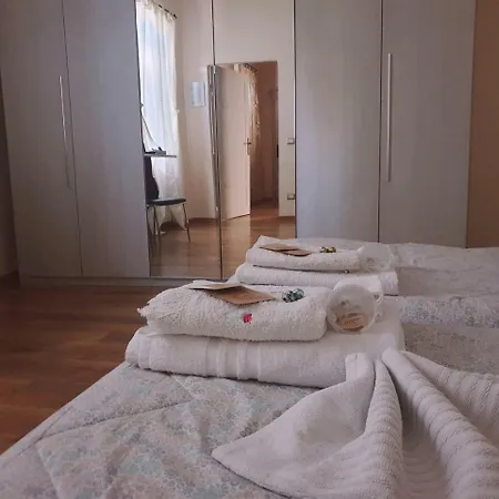 Zara Nocleg ze śniadaniem